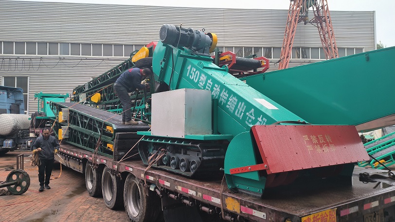 150型自動(dòng)伸縮出倉(cāng)機(jī)